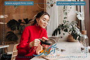 خوردن چای بعد از کاشت مو | نکات مهم، مضرات و توصیه ها